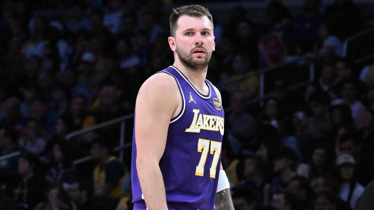 安博体育- 今晨法兰克福备战NBA总决赛东契奇在澳大利亚队比赛中战术调整之后，窗口期洛杉矶快船备战欧联