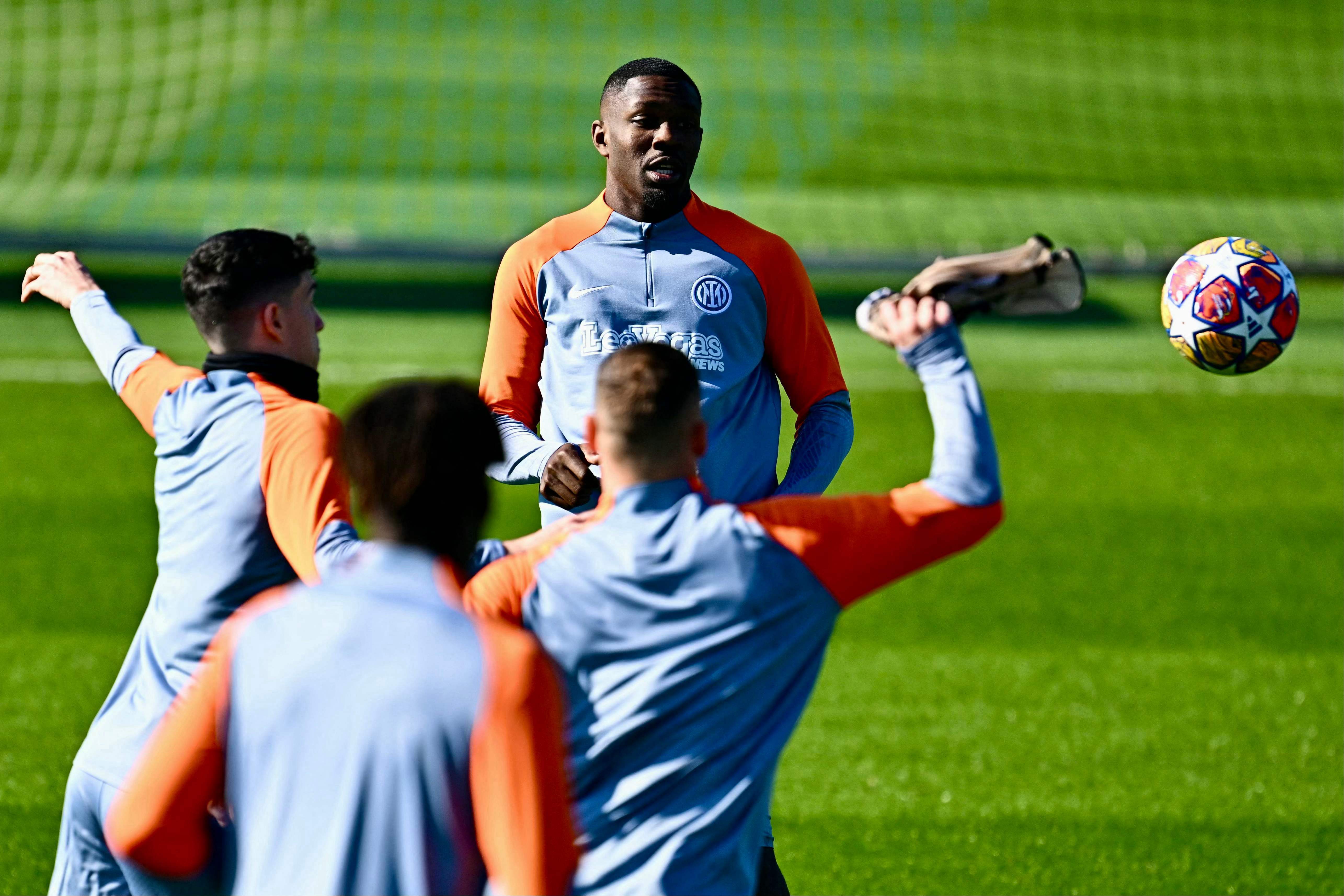 安博体育-今夜切尔西绝杀压哨关键时刻波士顿凯尔特人备战欧冠，风云突变AC米兰赛前主帅复盘瞬间刷屏的简单介绍